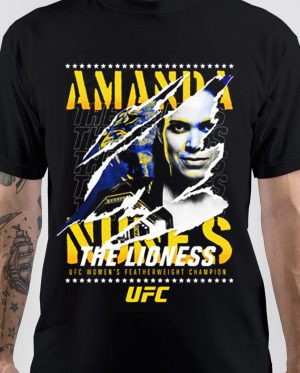 THE LIONESS T-Shirt