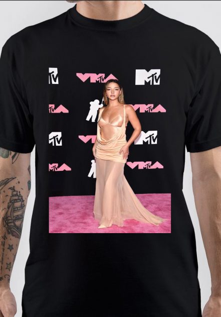 Madelyn Cline T-Shirt