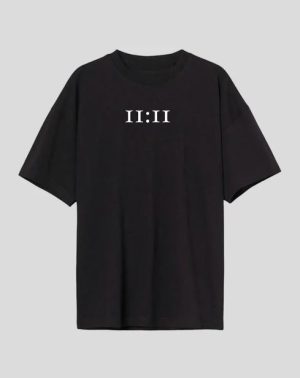 11:11 Oversized T-Shirt