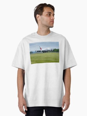 MAN from DXB Emirates Airbus A380-861 Oversized T-Shirt