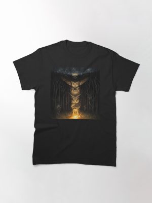 Totem album vintage horrified Classic T-Shirt