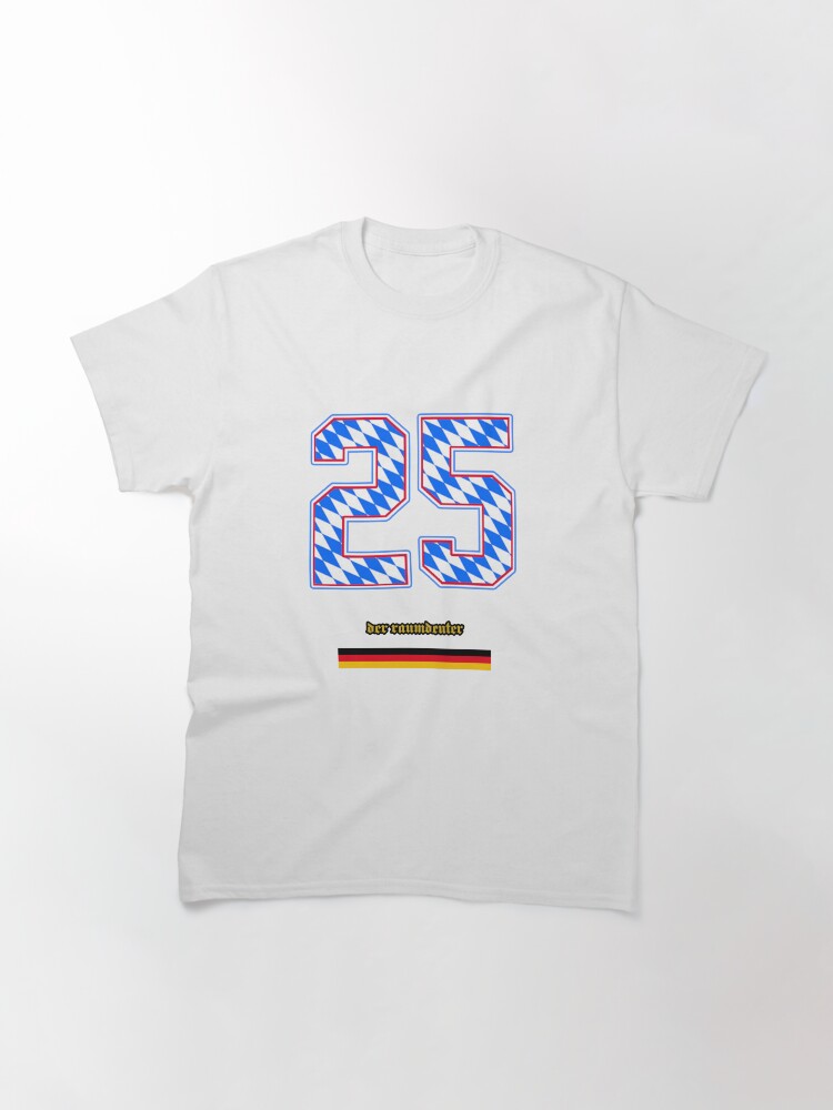 der raumdeuter-thomas muller (2) Classic T-Shirt