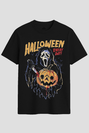 Halloween Every Day Slasher Graphic T-Shirt