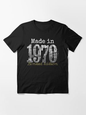Made In 1970 Tee - 50 Year Old 1970 50Th Essential T-Shirt