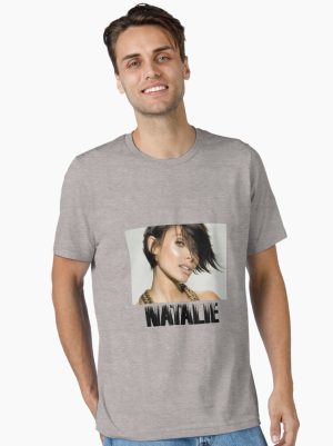 Natalie Imbruglia Essential T-Shirt Essential T-Shirt