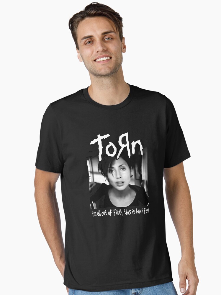 Natalie Imbruglia Essential T-Shirt