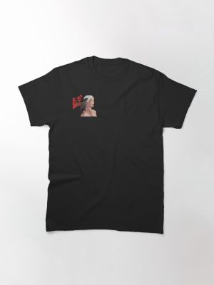 The mother of dragons  Classic T-Shirt