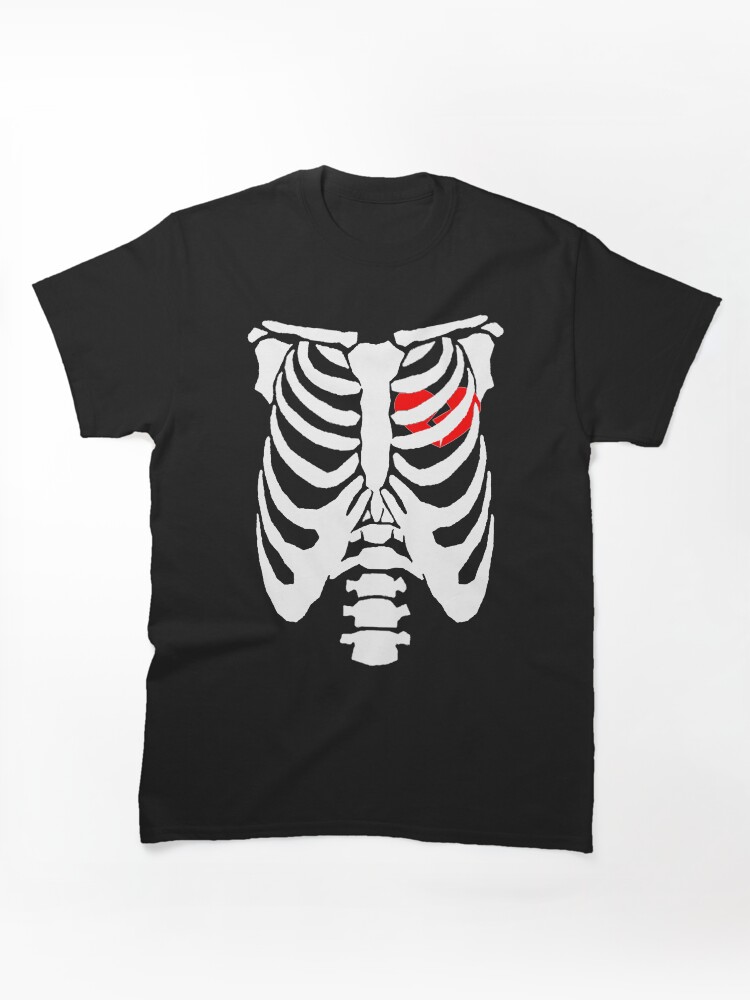 Skeleton with heart Classic T-Shirt