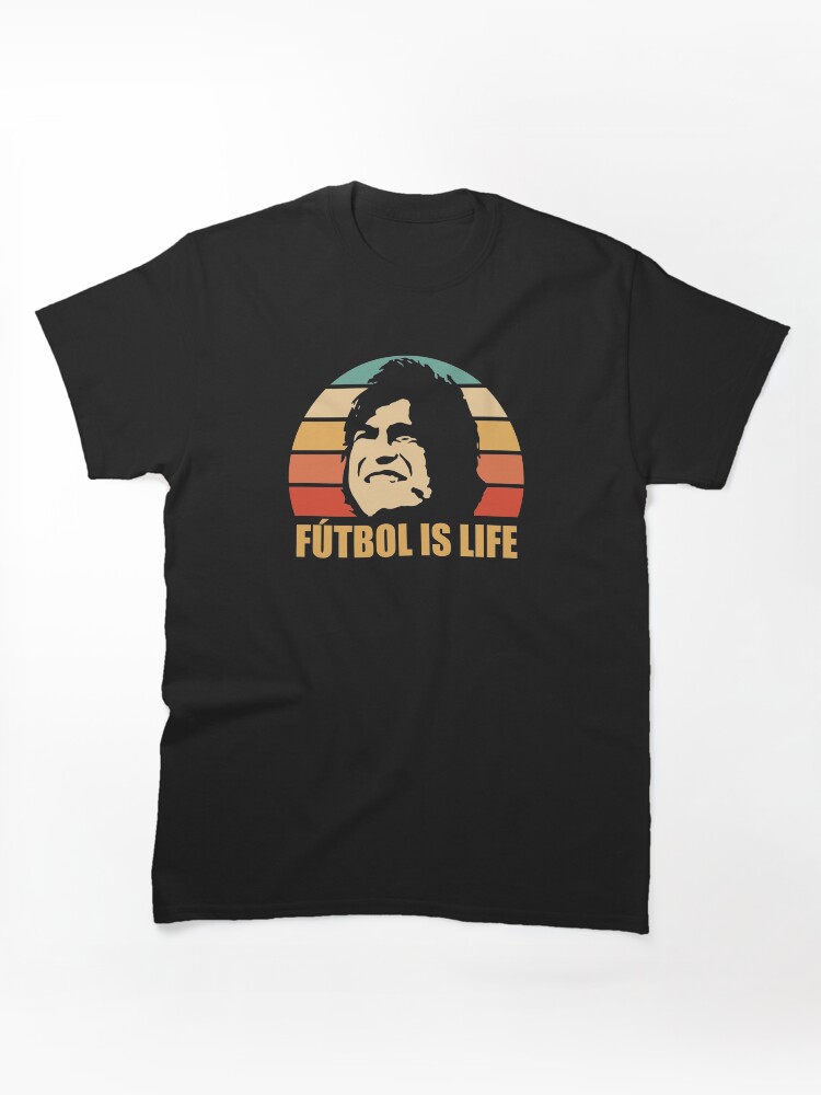 FUTBOL IS LIFE Classic T-Shirt