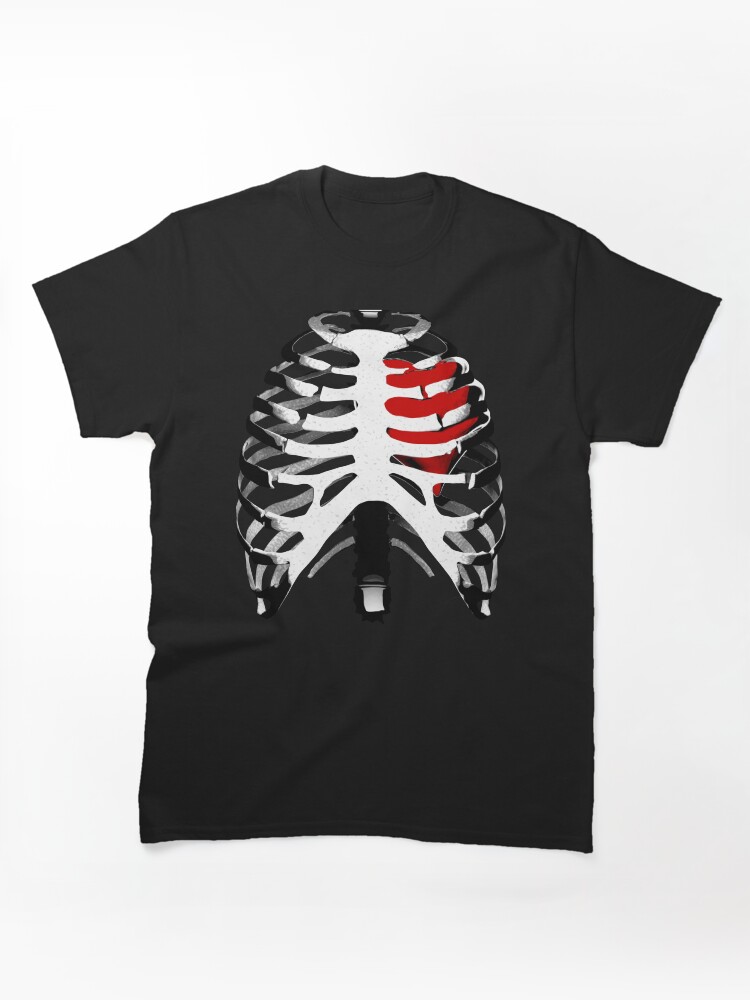 Comic Style cross-hatched Heart in Rib Cage Classic T-Shirt