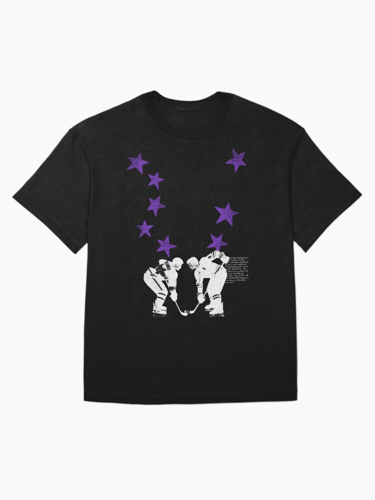 heated rivalry stars ilya rozanov and shane hollander Oversized T-Shirt